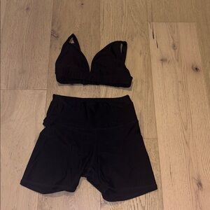 Black Two-Piece Activewear Set tiger Friday set perfect condition